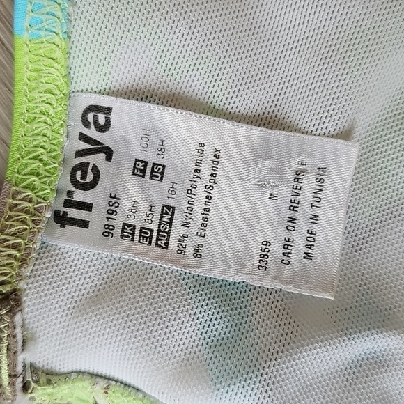 Freya Patterned Bikini Top, 38H - Picture 7 of 8